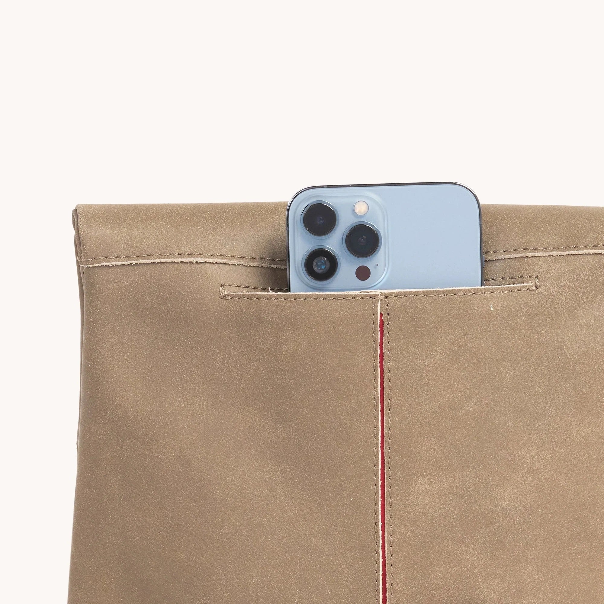 Hammitt VIP Med Crossbody Clutch pewter/brushed gold red zip