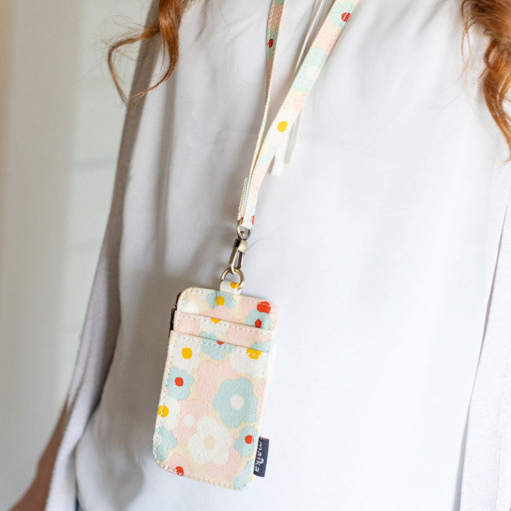 Maika Cardholder Wallet with Lanyard hana