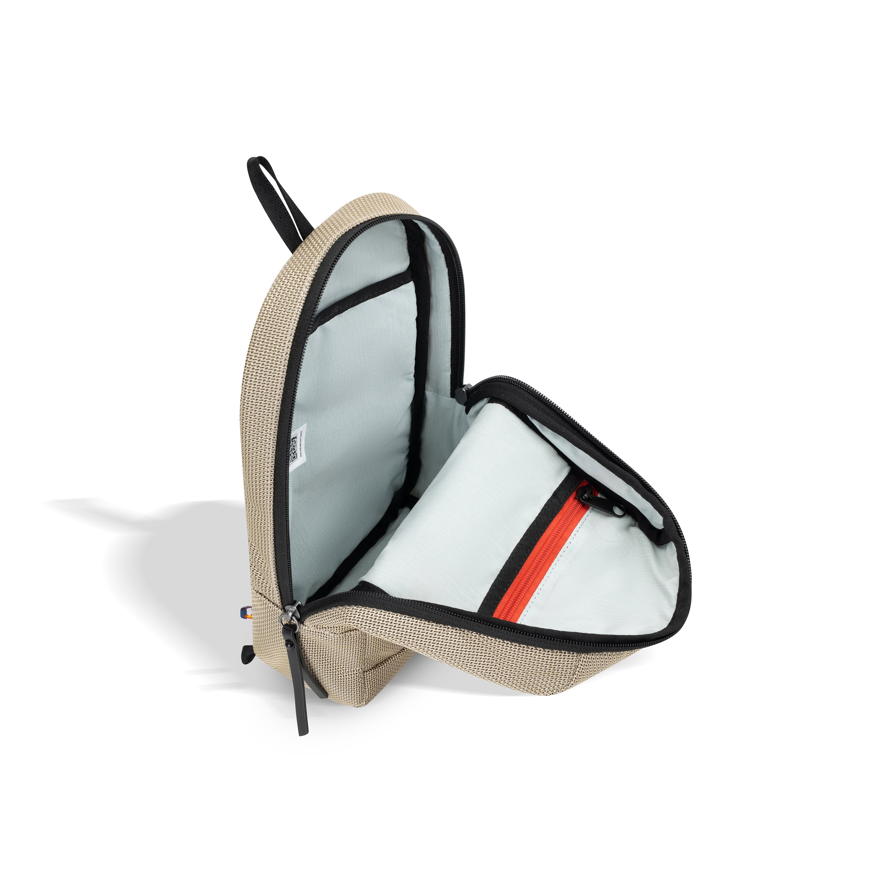 Sherpani Metro AT Convertible Travel Sling straw