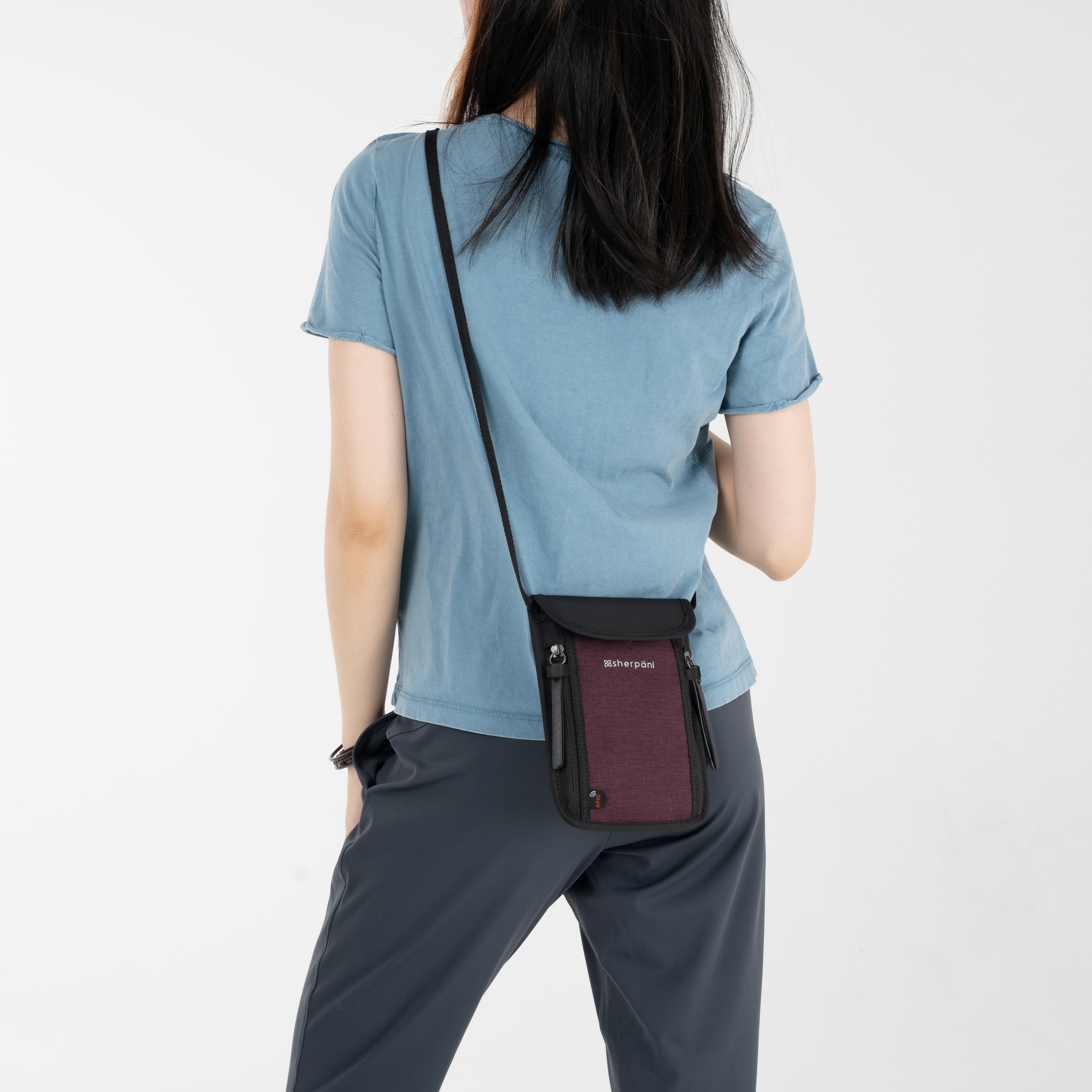 Sherpani Piper AT Travel Mini Crossbody merlot