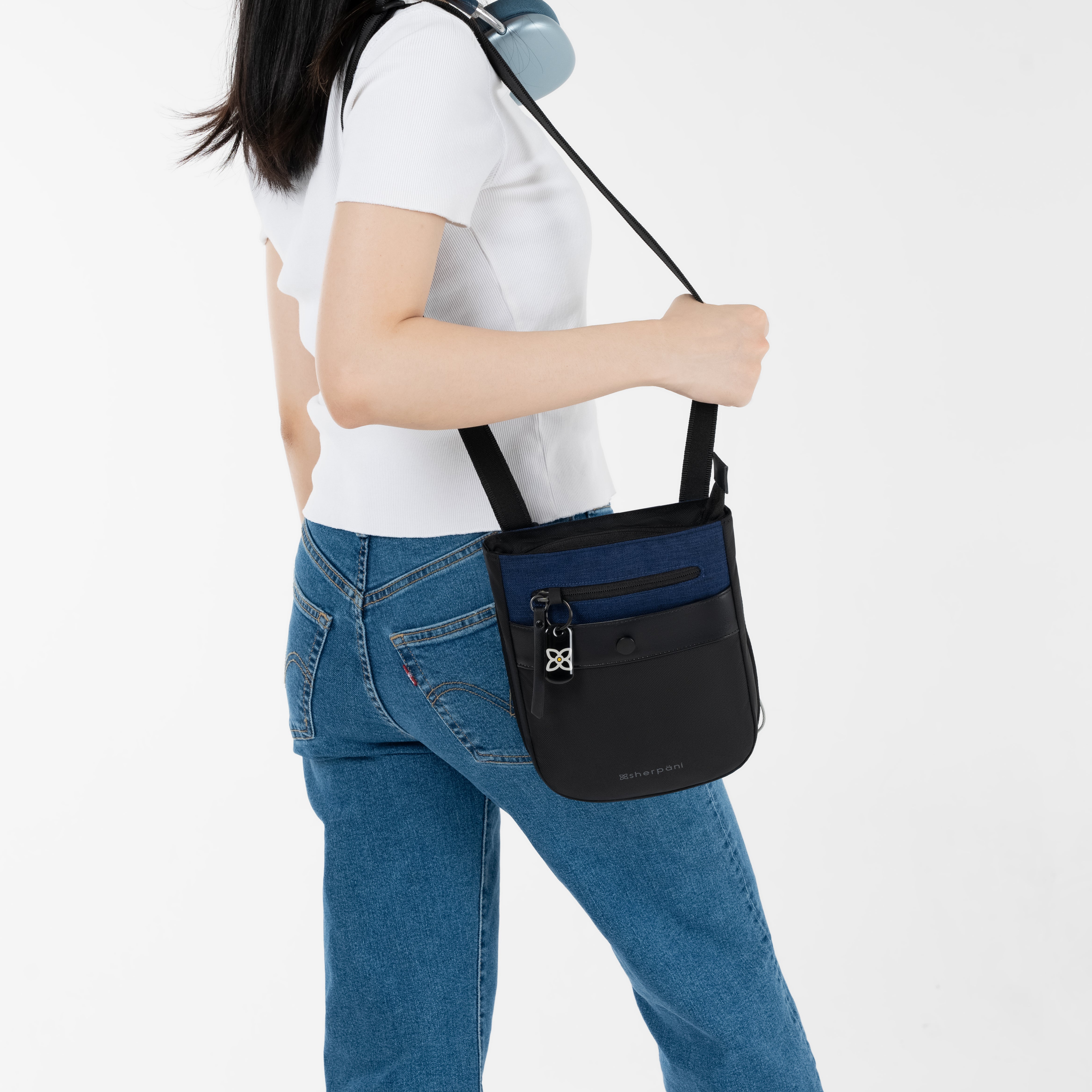 Sherpani Prima AT Travel Crossbody indigo