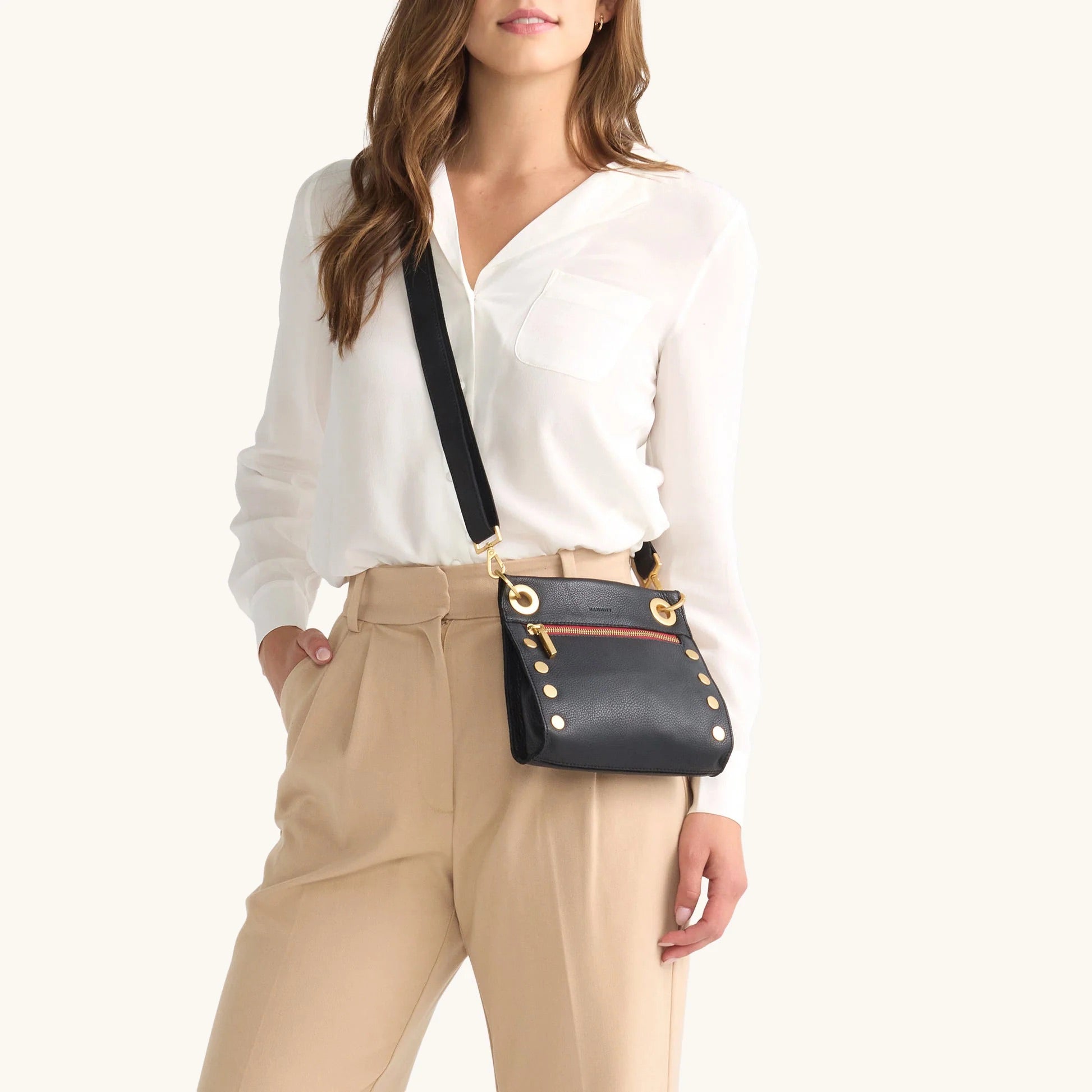 Hammitt Tony Sml Crossbody black/brushed gold red zip