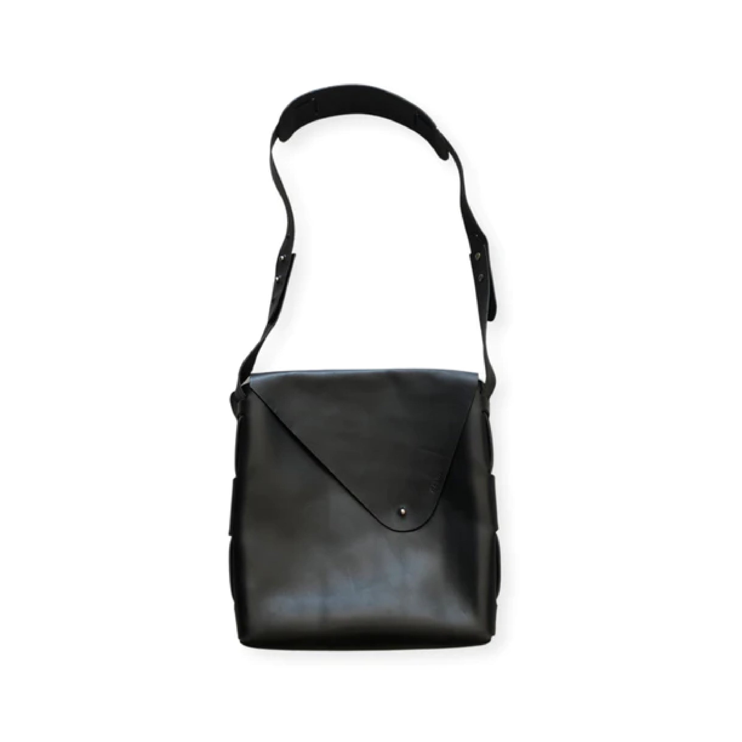 Dean UB01 Unisex Vertical Messenger Bag black leather