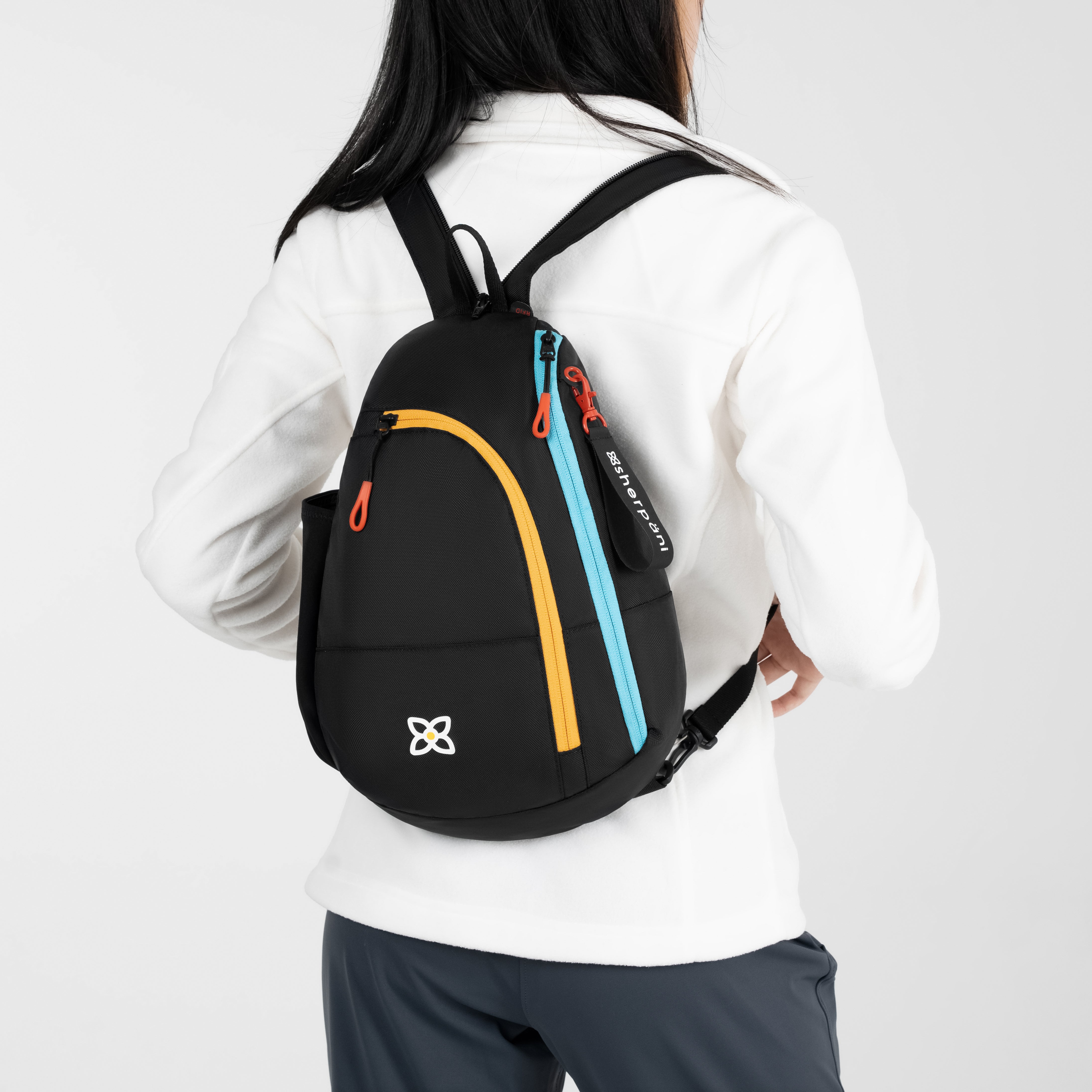 Sherpani Wayfarer Convertible Sling/ Backpack chromatic