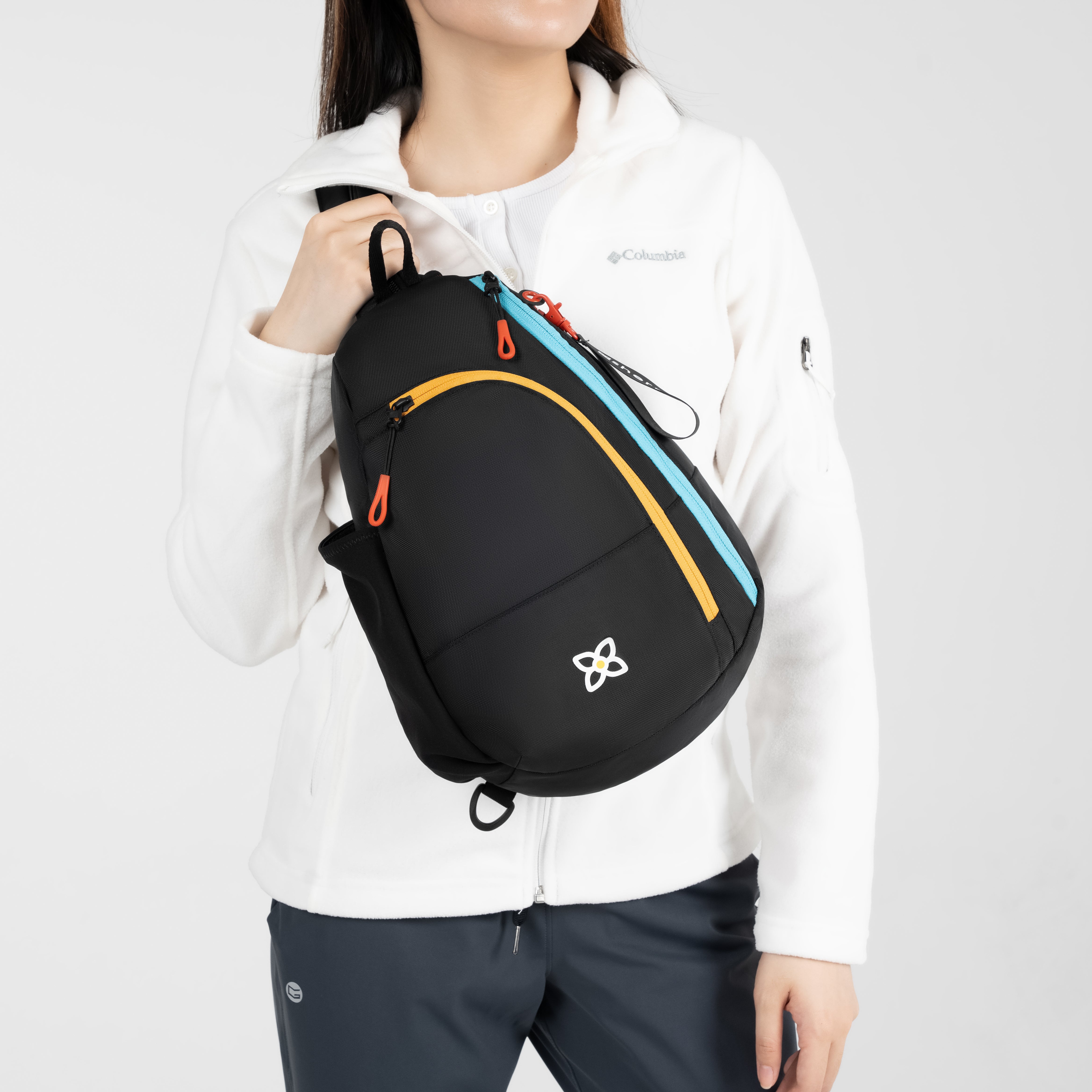 Sherpani Wayfarer Convertible Sling/Backpack chromatic