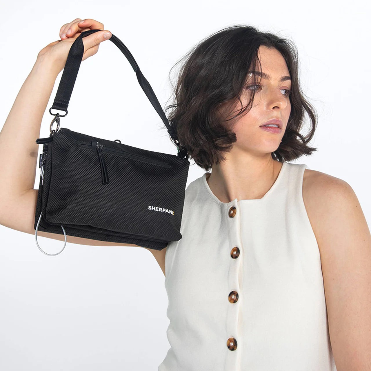 Sherpani Mei AT Travel Crossbody carbon