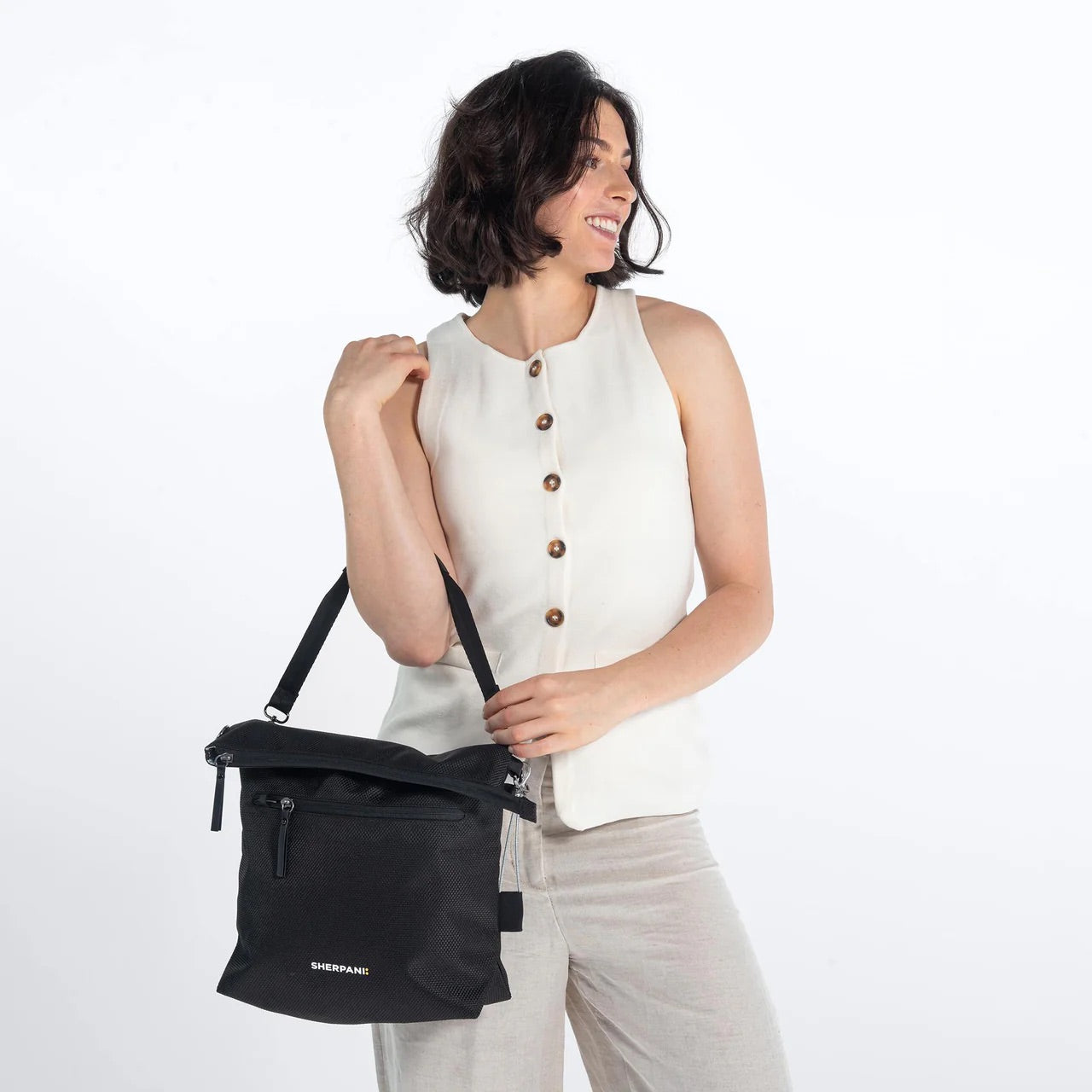 Sherpani Vale AT Reversible Travel Crossbody carbon