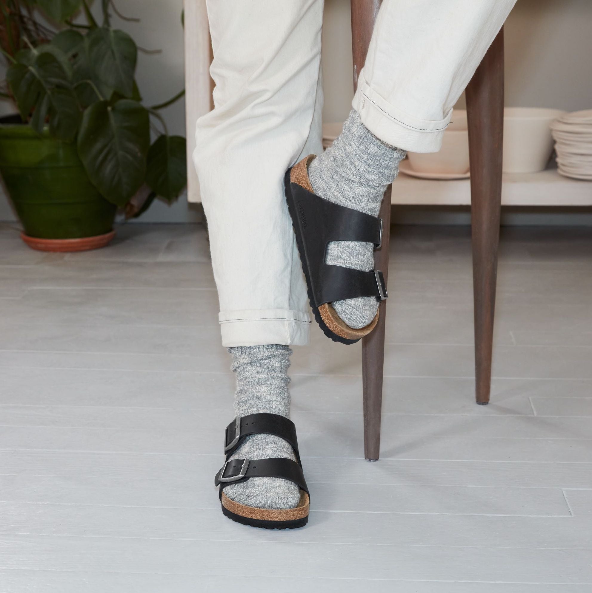 Arizona oiled leather black birkenstock top