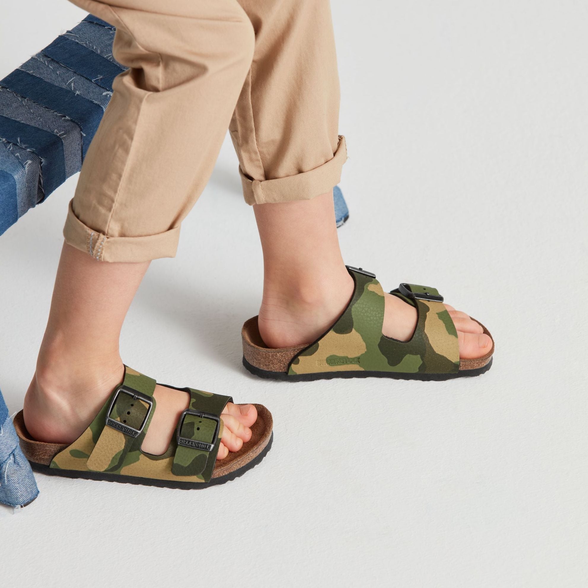 Birkenstock Kids Arizona desert soil camo green Birko Flor 26N