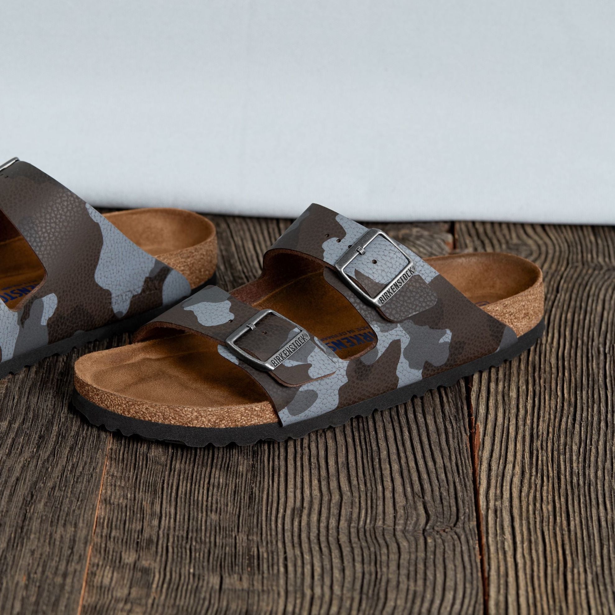Birkenstock Limited Edition Arizona Soft Footbed desert soil camo brow