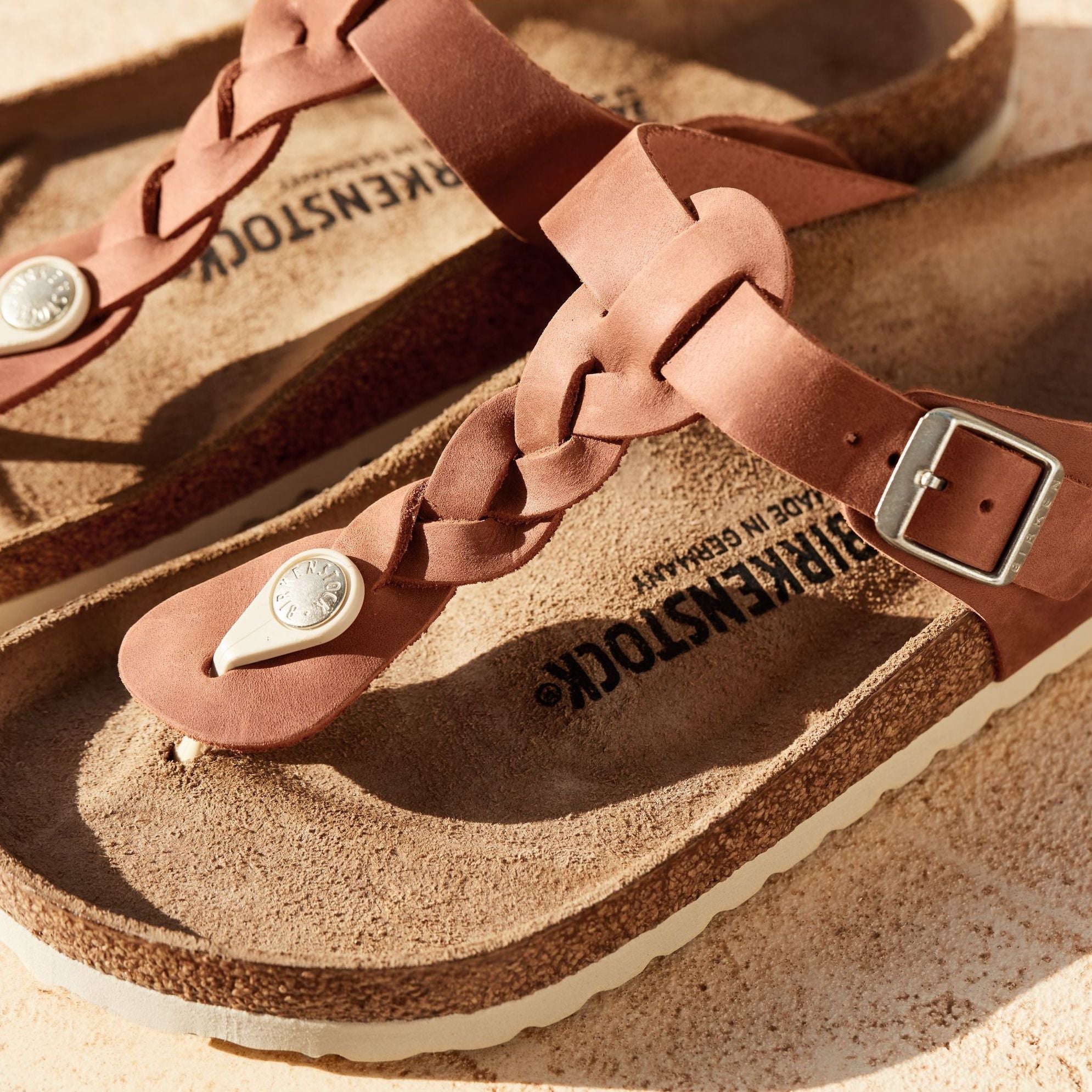 Birkenstock Limited Edition Gizeh Braid cognac oiled leather