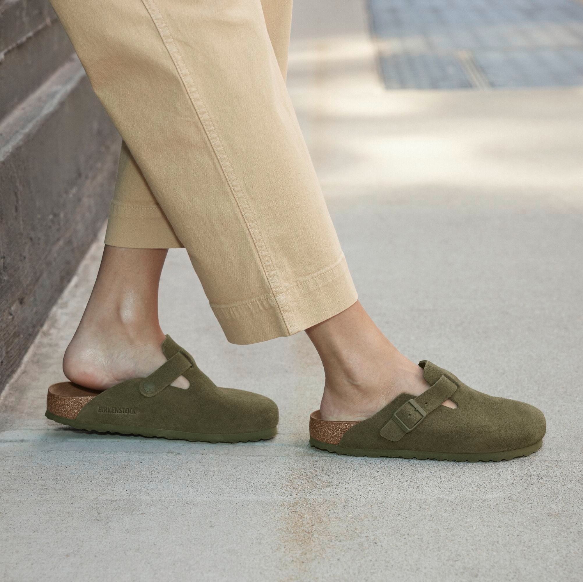 Birkenstock boston forest suede hotsell